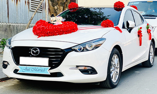 Xe cưới 4 chỗ - Mazda 3