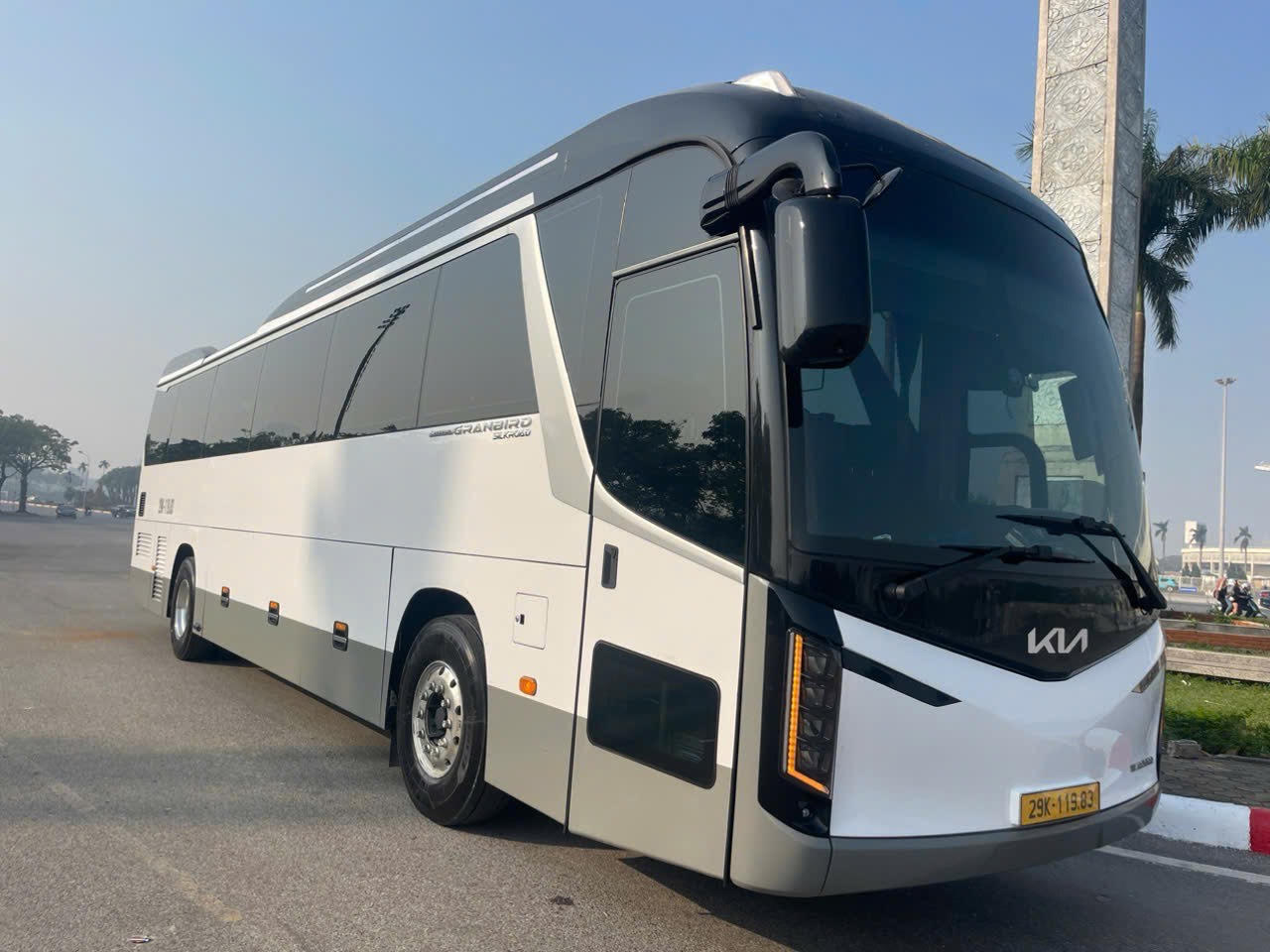 Xe 45 chỗ - Kia Granbird Tracomeco